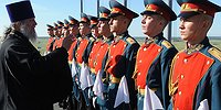 Каков поп — таков и полк