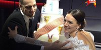 Невеста с шестом, жених с копьем