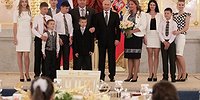 Воспитать достойных