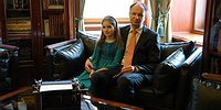 С детьми необходимо постоянно общаться