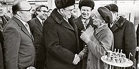 АНДРОПОВ ХОТЕЛ «ПОЧИНИТЬ» СССР,