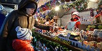 Москва наряжается