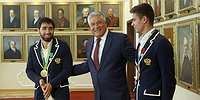 Медали и миллион