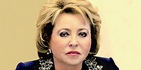 «Мы все живем как бы за прозрачным стеклом»