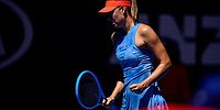 Шарапова начала с разгрома