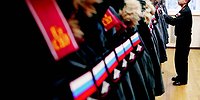 Здравие жевали