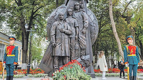 Четвертая волна будет масштабнее трех предыдущих и начнется в конце сентября
