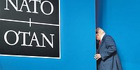 Блок платежом красен